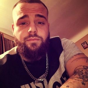 Meet your Posher, Justin